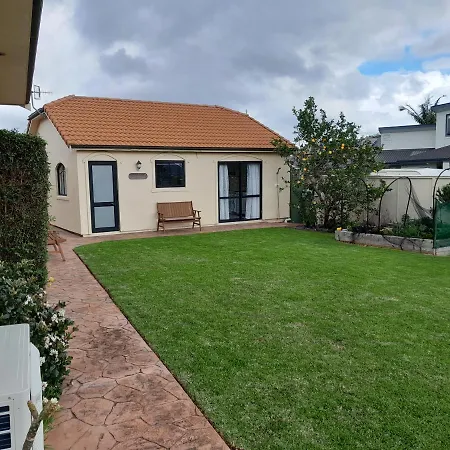 Moana Vista Villa One Tree Point Exterior photo